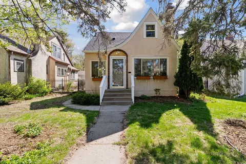5247 13th Ave S, Minneapolis, MN 55417