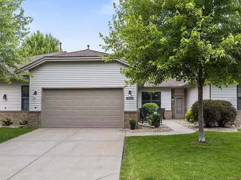 15032 Derby Cir, Rosemount, MN 55068