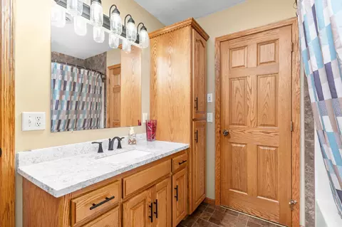 Bath - 1222 5th St S, Cold Spring, MN 56320 photo 1 of 3