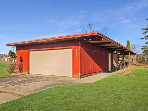 111 8th Ave N, Biwabik, MN 55708