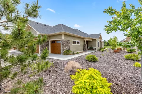 7466 Fairway Ln, Breezy Point, MN 56472