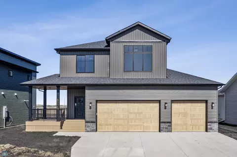 8326 61st St S, Horace, ND 58047