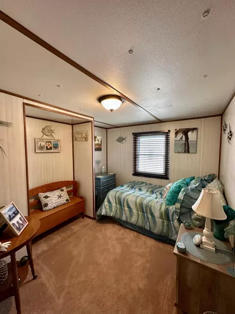 Bedroom - 1404 Central Rd, Littlefork, MN 56653 photo 2 of 8