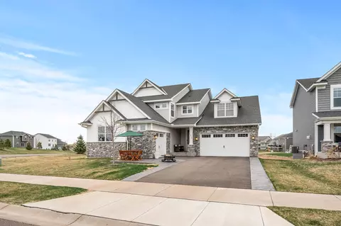 11270 Meadow View Ln, Maple Grove, MN 55311