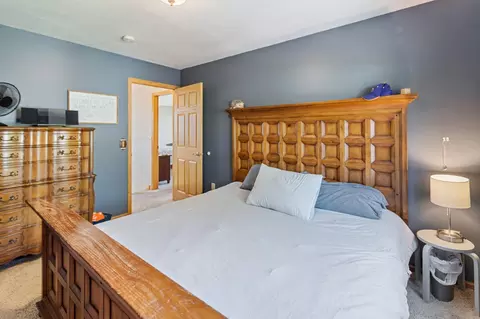Bedroom - 2606 Hulett Ct, Faribault, MN 55021 photo 5 of 11