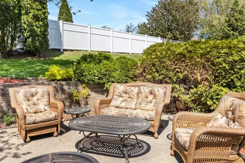 Exterior - 2606 Hulett Ct, Faribault, MN 55021 photo 8 of 13