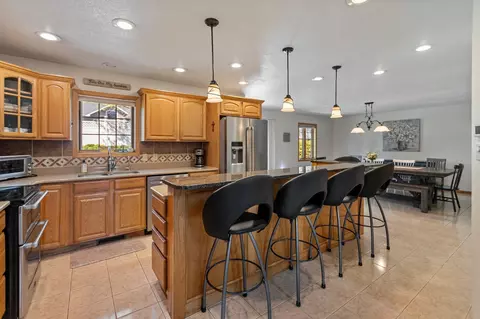 Kitchen - 2606 Hulett Ct, Faribault, MN 55021 photo 1 of 4