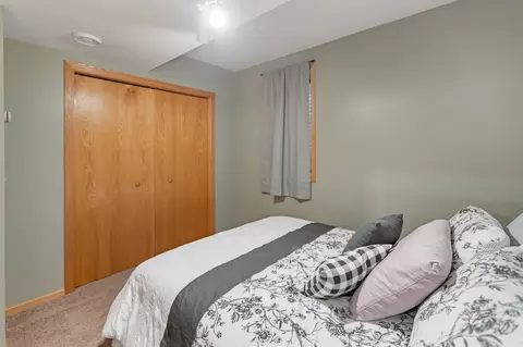 Bedroom - 2606 Hulett Ct, Faribault, MN 55021 photo 11 of 11
