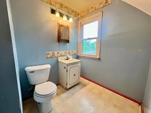 Bath - 1007 6th St N, Saint Cloud, MN 56303 photo 3 of 3