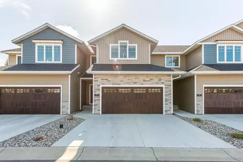 305 Tranquility Trl, Mankato, MN 56001