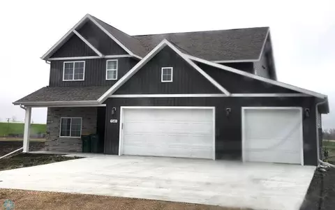 1580 Prairie Ln, Wahpeton, ND 58075