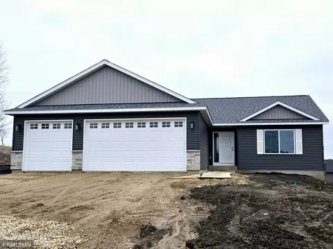 310 S Gloria Dr, Green Isle, MN 55338