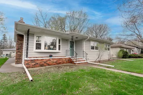726 Wisconsin St, Hudson, WI 54016