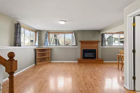 Living - 2933 Monroe Pl, Saint Cloud, MN 56303 photo 5 of 7