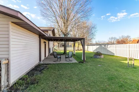 Exterior - 2933 Monroe Pl, Saint Cloud, MN 56303 photo 6 of 8