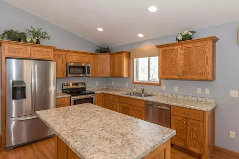 10098 Pin Oak Ln, Brainerd, MN 56401 photo 3