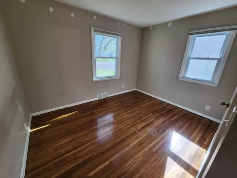 1213 12th St E, Glencoe, MN 55336 photo 4