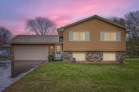 12923 Taylor St NE, Blaine, MN 55434