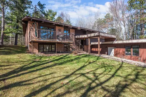 11995 Town Line Rd, Hibbing, MN 55746
