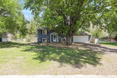 7416 Beard Ave N, Brooklyn Park, MN 55443
