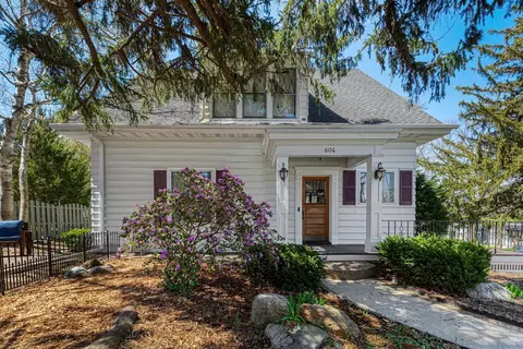 604 S Elm Ave, Owatonna, MN 55060