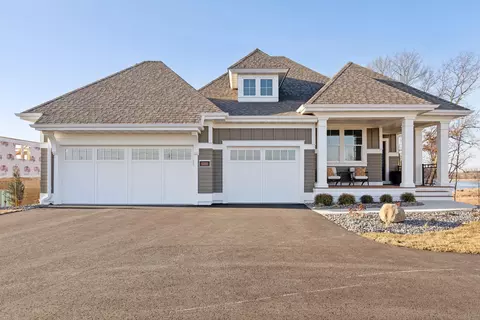 6109 Shoreview Pointe, Chaska, MN 55318