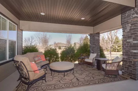 12205 Flanders St NE, Blaine, MN 55449