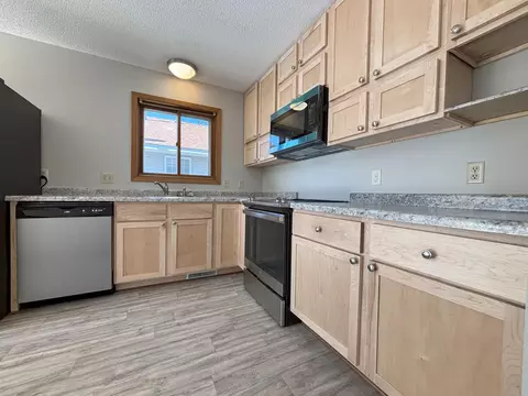 Kitchen - 205 24th Ave N, Saint Cloud, MN 56303 photo 1 of 7