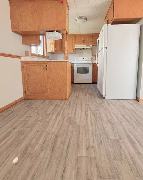 Kitchen - 205 24th Ave N, Saint Cloud, MN 56303 photo 3 of 7
