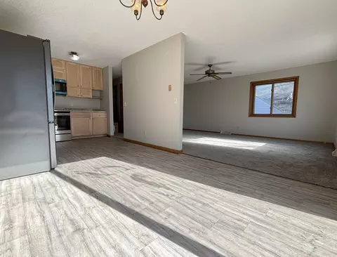 Living - 205 24th Ave N, Saint Cloud, MN 56303 photo 2 of 3