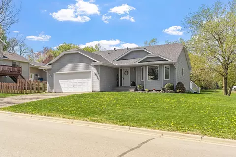 664 Pheasant Run, Winsted, MN 55395