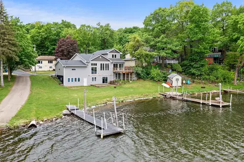 6300 Linden Ln, Mound, MN 55364