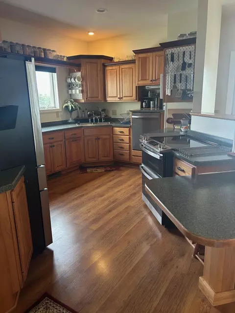 2016 37th Ave NW, Willmar, MN 56201 photo 13