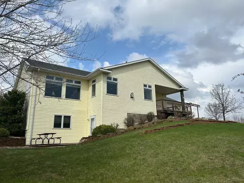 2016 37th Ave NW, Willmar, MN 56201 photo 10