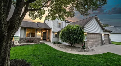 19288 Evenston Dr, Farmington, MN 55024