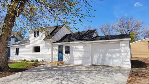 250 W Main St, Cottonwood, MN 56229