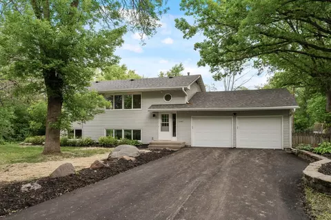 21485 Inwood Ave N, Forest Lake, MN 55025