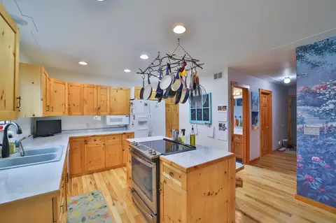 9790 Legionville Rd, Brainerd, MN 56401 photo 3