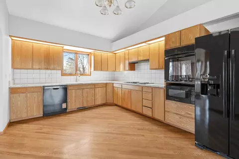 Kitchen - 11965 Scenic River Dr, Baxter, MN 56425 photo 1 of 1