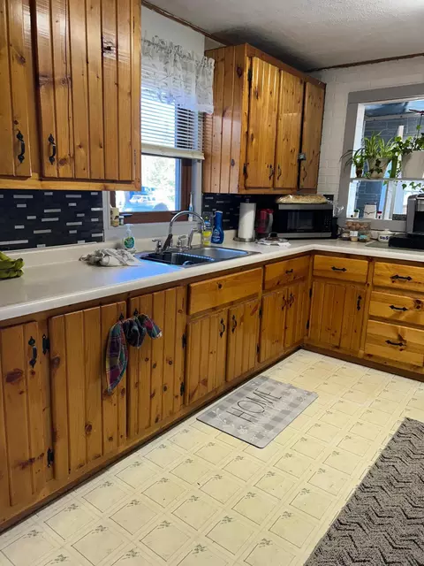 Kitchen - 470 Chilgren Ave, Williams, MN 56686 photo 2 of 3