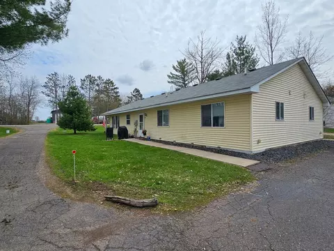 Exterior - 409 Walnut St S, Mora, MN 55051 photo 2 of 3