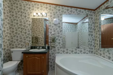 Bath - 617 Brookside Pass NE, Outing, MN 56662 photo 2 of 6