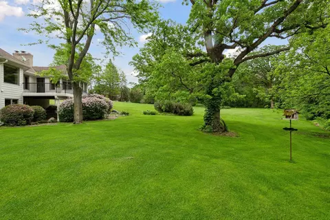Exterior - 5325 Saddle Ridge Trl, Maple Plain, MN 55359 photo 8 of 9