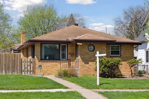 4200 7th St NE, Columbia Heights, MN 55421