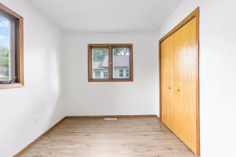 Bedroom - 801 3rd Ave NE, Brainerd, MN 56401 photo 2 of 3
