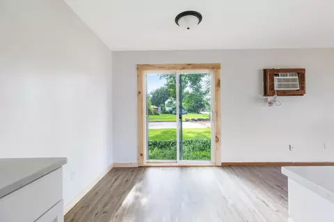 Living - 801 3rd Ave NE, Brainerd, MN 56401 photo 4 of 4