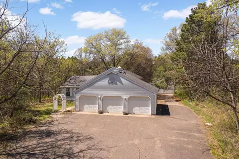 21064 Eveleth St NE, East Bethel, MN 55011