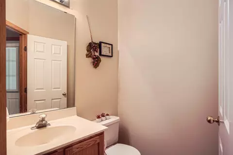 Bath - 4198 Running Brook Rd, Eagan, MN 55122 photo 1 of 3