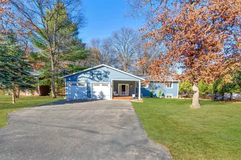 Exterior - 5360 Marohn Rd, Baxter, MN 56425 photo 5 of 8