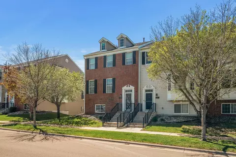 1650 Riverside Dr, Shakopee, MN 55379